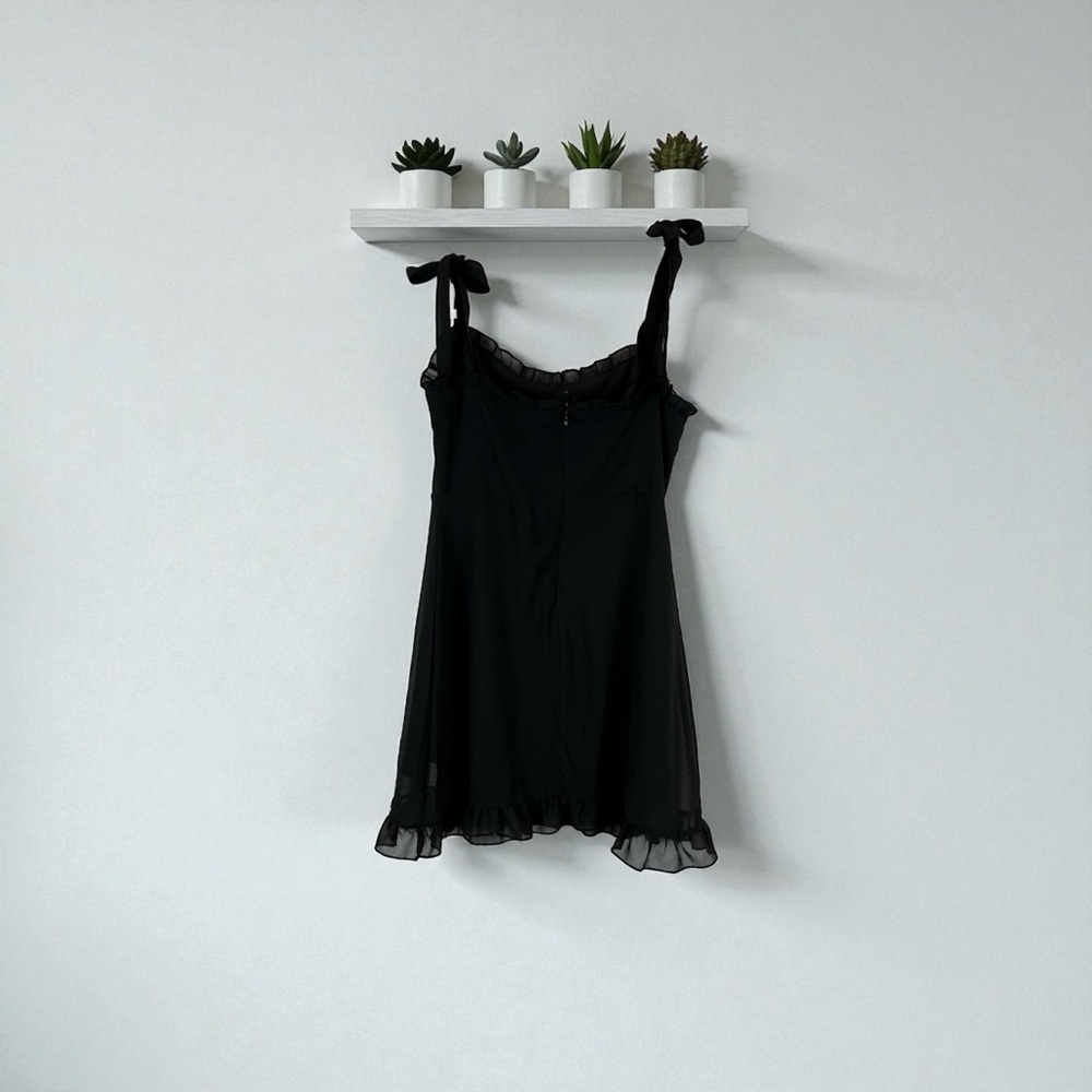 Chic Black Sleeveless Dress. Size Small. Classy, Seductive, Alluring, Stunning